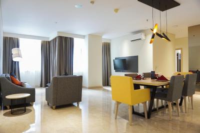 میدتون رسیدنس سیماتوپانگ جاکارتا