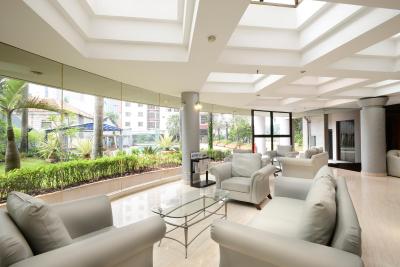 میدتون رسیدنس سیماتوپانگ جاکارتا