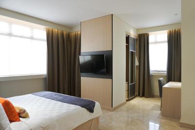 میدتون رسیدنس سیماتوپانگ جاکارتا