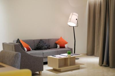 میدتون رسیدنس سیماتوپانگ جاکارتا