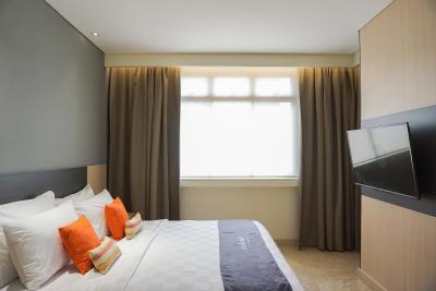 میدتون رسیدنس سیماتوپانگ جاکارتا