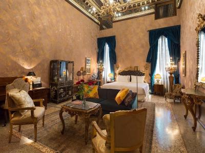 پالازو ونارت لوکسوری هتل