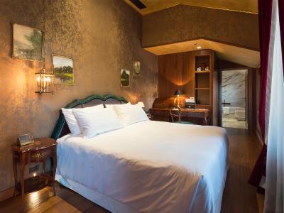 پالازو ونارت لوکسوری هتل