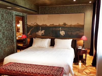 پالازو ونارت لوکسوری هتل