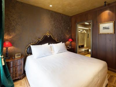 پالازو ونارت لوکسوری هتل