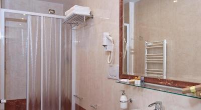 د رسیدنزا دل ارتی