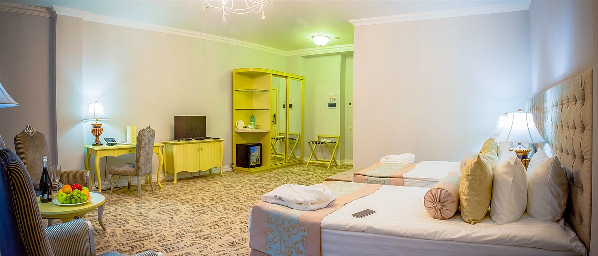 بریستل سنترال پارک هتل