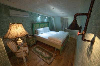 هتل ورمنا گودا