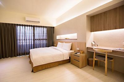 تراولر-این زهنگزهنگ لیبراری