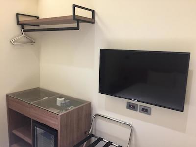 تراولر-این زهنگزهنگ لیبراری