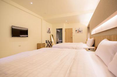 تراولر-این زهنگزهنگ لیبراری