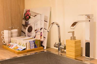 تراولر-این زهنگزهنگ لیبراری