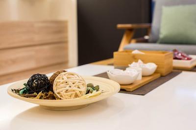 تراولر-این زهنگزهنگ لیبراری