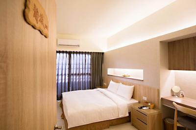 تراولر-این زهنگزهنگ لیبراری