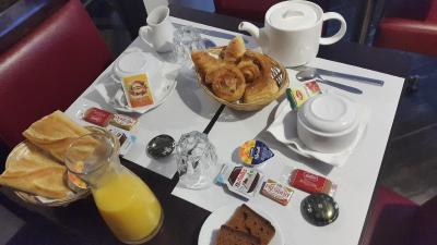 هتل دو گلب 18