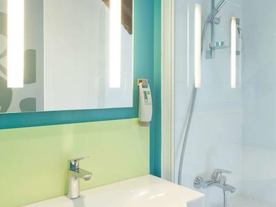 ایبیز استیلز بن گار سنتر