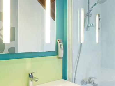 ایبیز استیلز بن گار سنتر