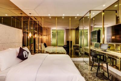 هتل د دیزاینرز چئوننیاننی