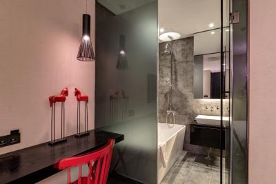 هتل د دیزاینرز چئوننیاننی