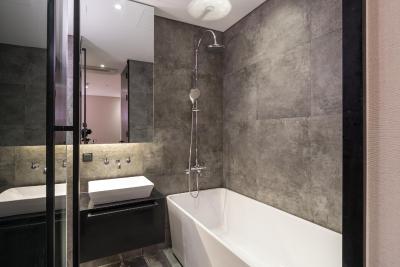 هتل د دیزاینرز چئوننیاننی