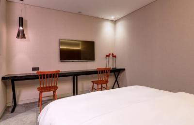 هتل د دیزاینرز چئوننیاننی