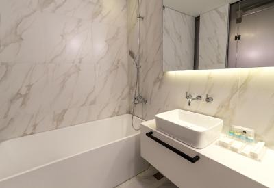 هتل د دیزاینرز چئوننیاننی