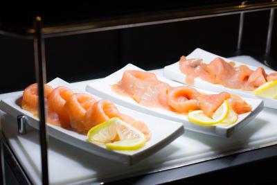 رما لوکسوز هتل