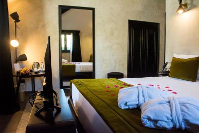 رما لوکسوز هتل