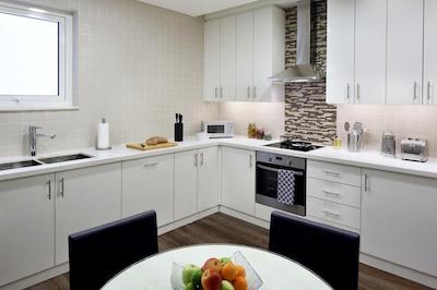 مریوت اگزکیوتیو آپارتمان داون تاون ابوظبی