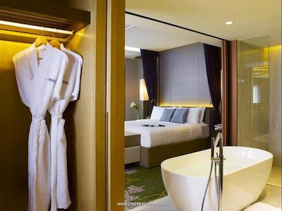 پارک رویال آن بیچ رود