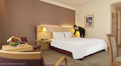 پارک رویال آن بیچ رود