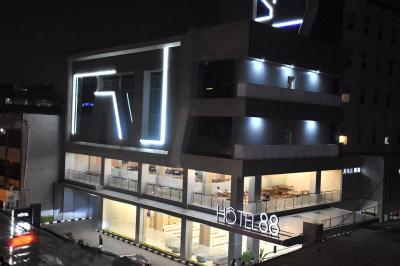 هتل 88 تندین جاکارتا