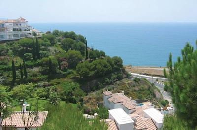 ویلاز لاتیتود