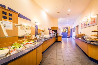 هلید این اکسپرز درتموند