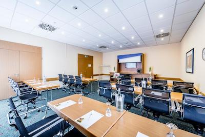 هلید این اکسپرز درتموند