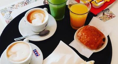 کلنا 18 گوست هوس