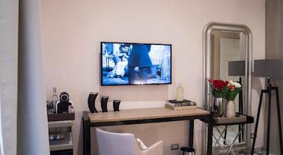 کلنا 18 گوست هوس