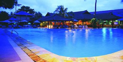 ریساتا بالی ریزرت اند اسپا