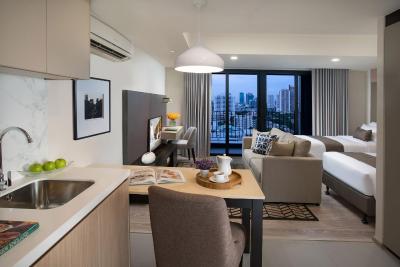 سامرست اکامای بانکوک