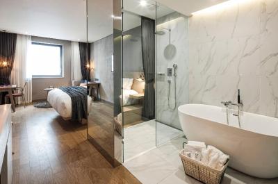 هتل 28 میئونگدنگ