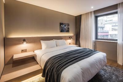 هتل 28 میئونگدنگ