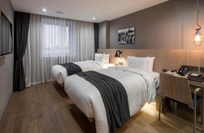 هتل 28 میئونگدنگ