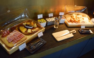 هتل 28 میئونگدنگ