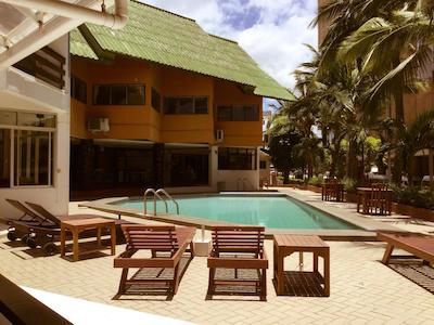 پاتایا ات ناین