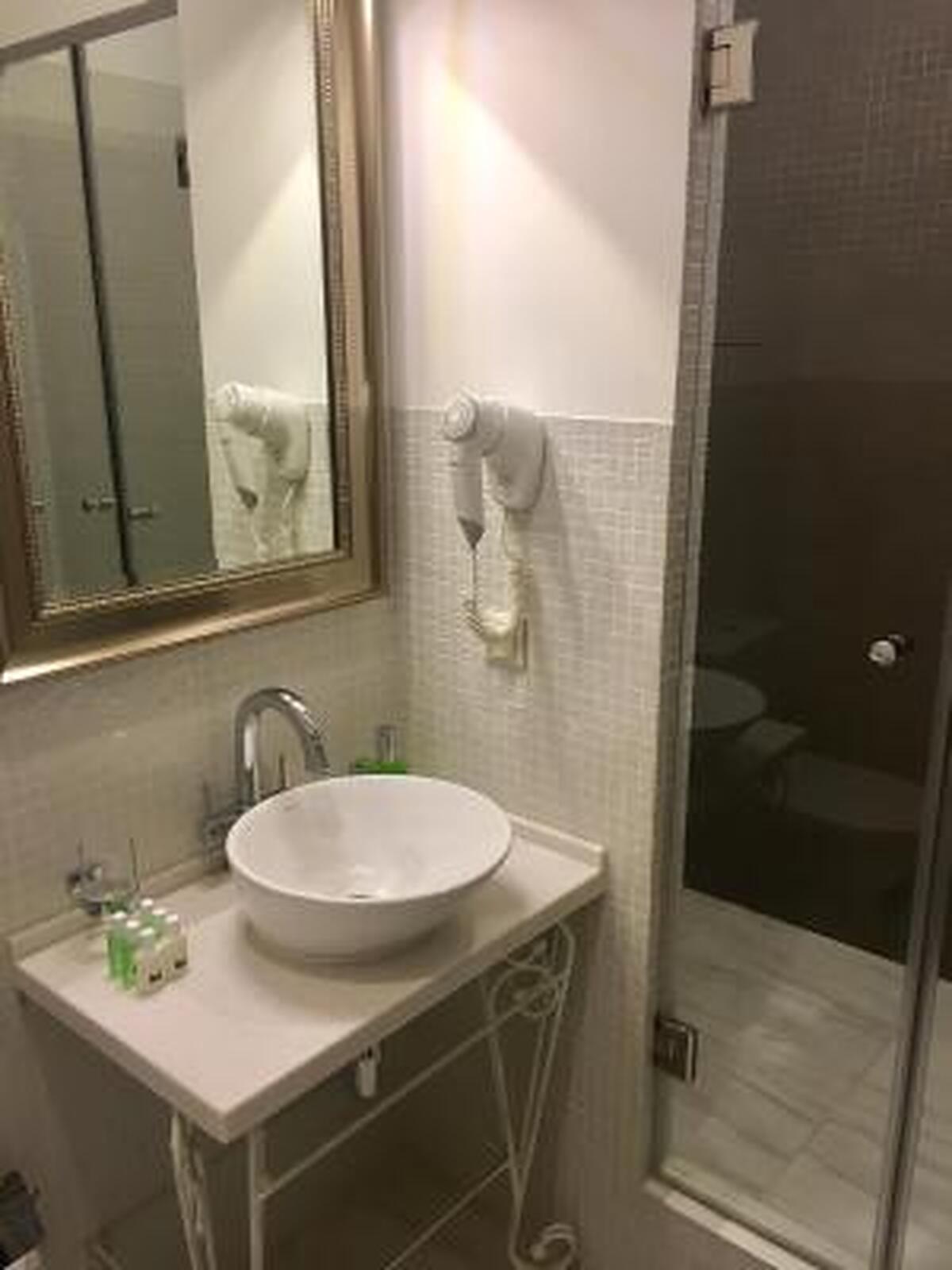 مینی-هتل نابات پالاس
