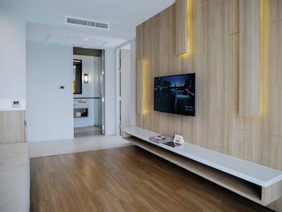 بریک هتل چیانمای