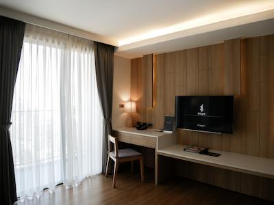 بریک هتل چیانمای