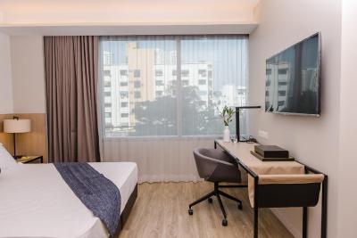 مودنا بای فریزر بانکوک