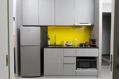 مودنا بای فریزر بانکوک