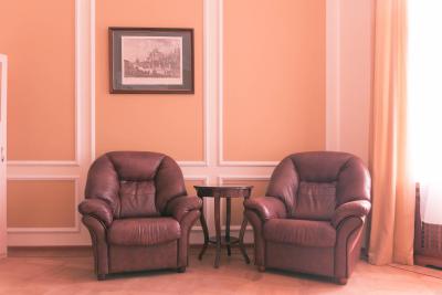 اروم هتل آن کیتی گورود